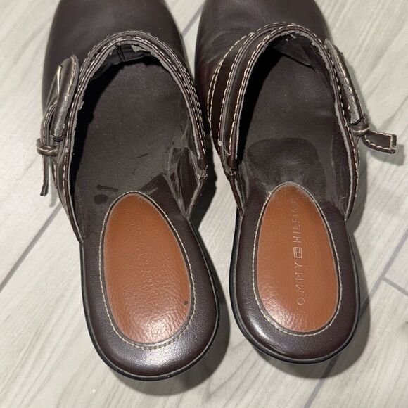 Tommy Hilfiger Millie clog heels brown buckle size 8 Barely worn. In great con - Picture 5 of 9